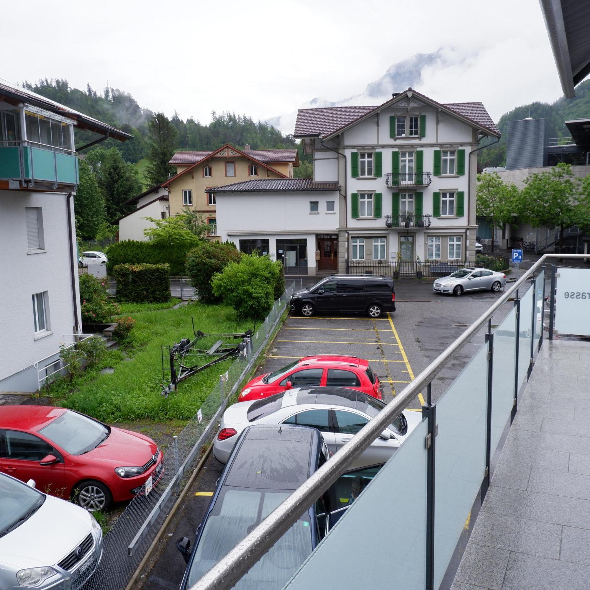 The Golf Apartments Interlaken Exterior photo